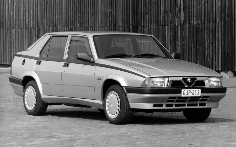 Alfa Romeo 75 2.4 TD (162B) '1988 - 92